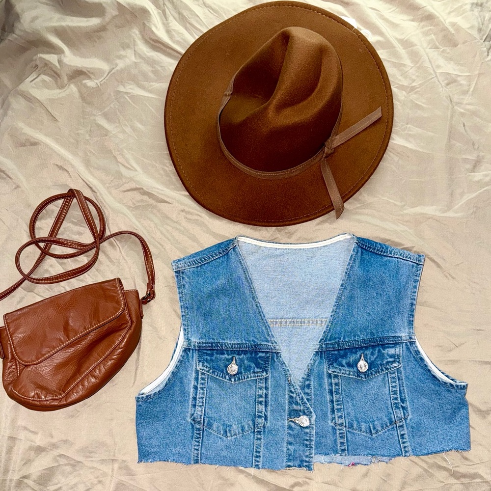 Denim Cropped Vest